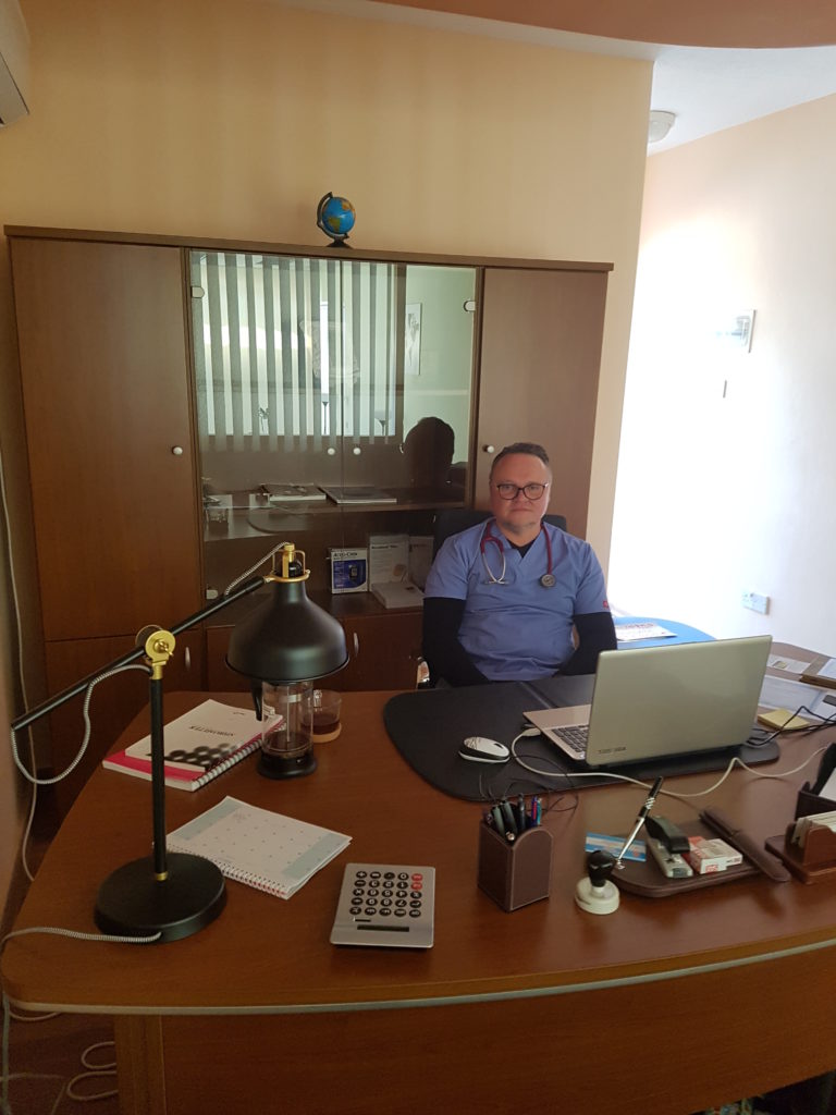 20180330_130738 Dr Georg - наш доктор